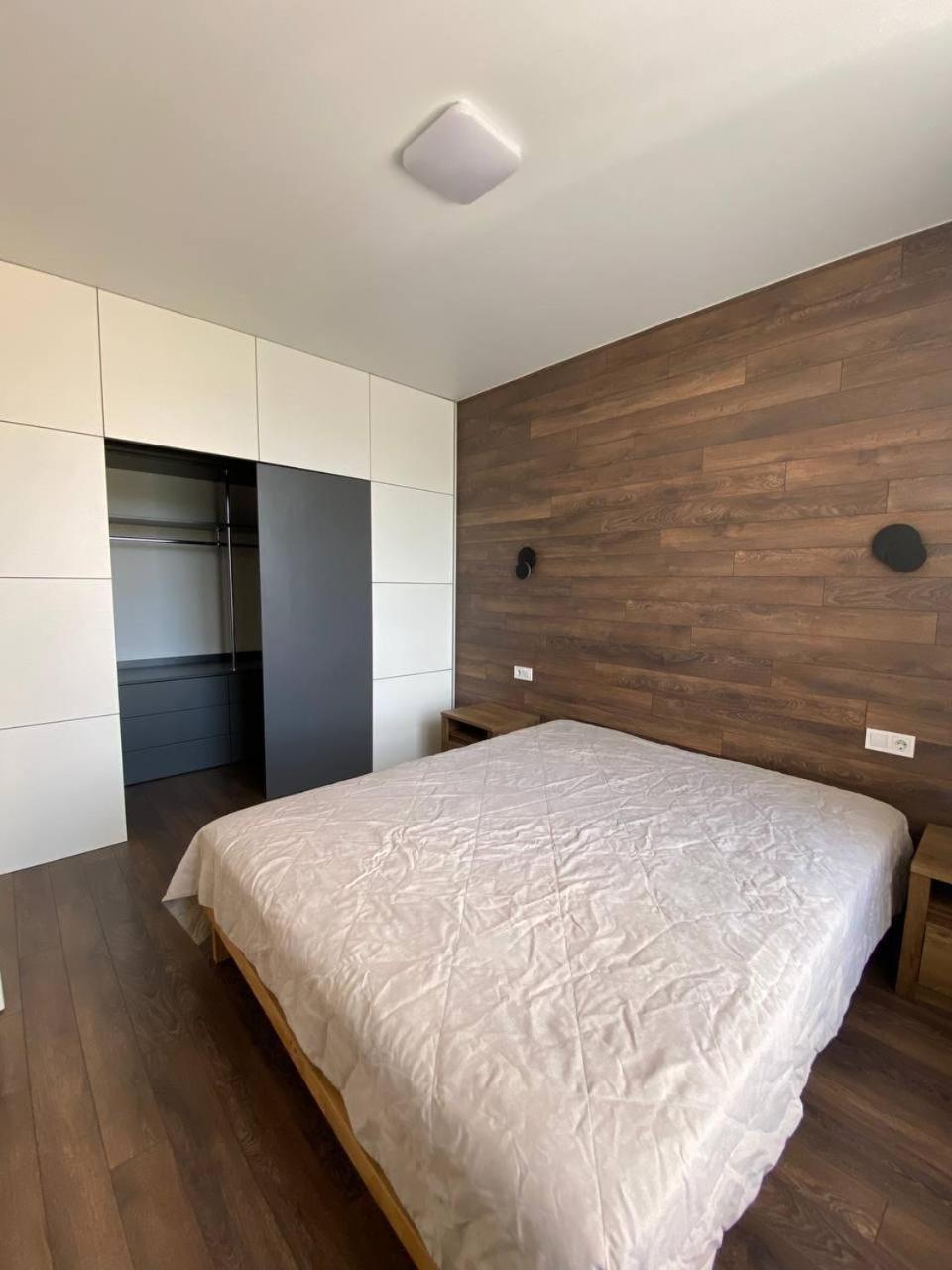Nyvky Like Home - Apt 49 Kijów Zewnętrze zdjęcie